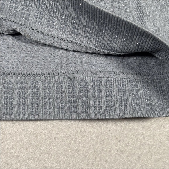 Athleta Momentum Heather Tank Top Women’s Medium Gray Solid Sleeveless - Picture 5 of 7